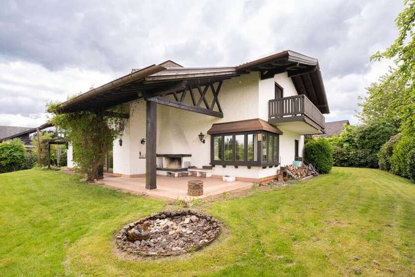 Haus zum Kaufen in Nauort 659.000 € 238 m²