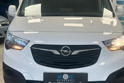 Opel Combo 135.000 km 8.699 &euro; Hürth 50354