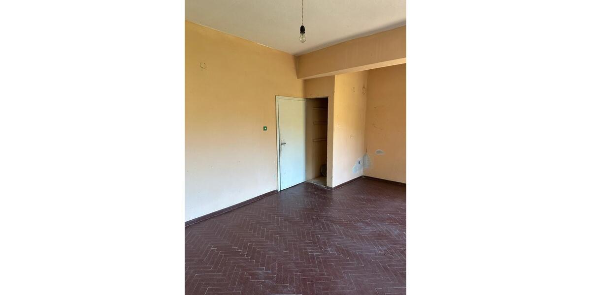 Etagenwohnung Flensburg - 2 Zimmer, 70 m&sup2;, 26.000&euro; | Angebot:21287904
