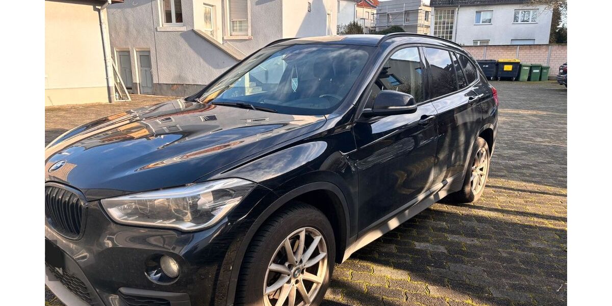 BMW X1 213.000 km 15.000 &euro; Rödermark 63322