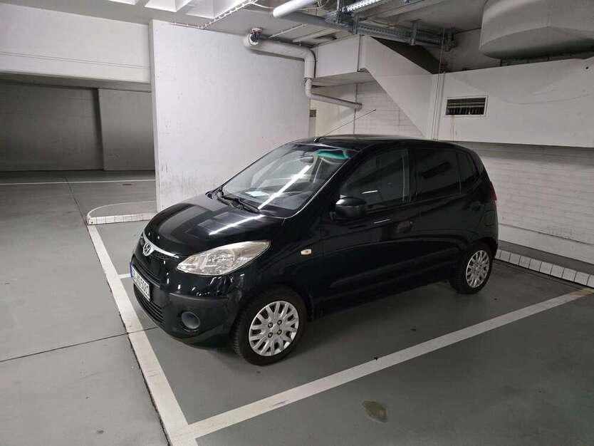 i10