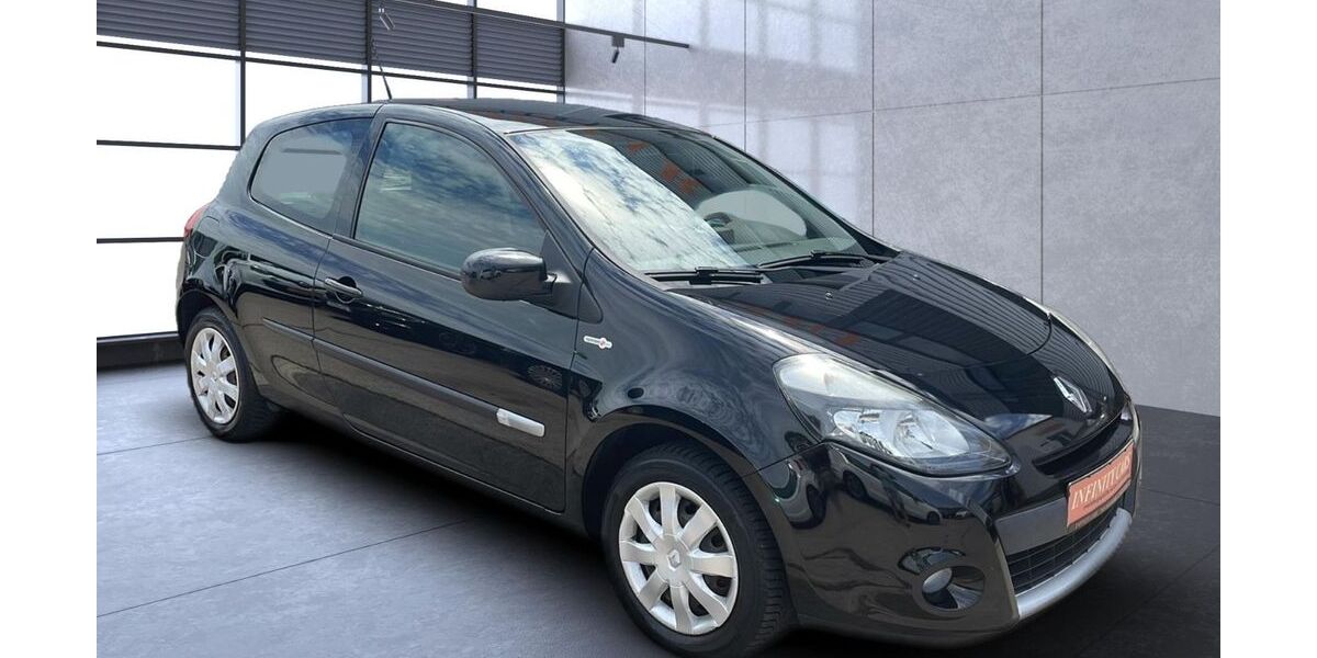 Renault Clio 108.800 km 4.490 &euro; Erfurt 99086