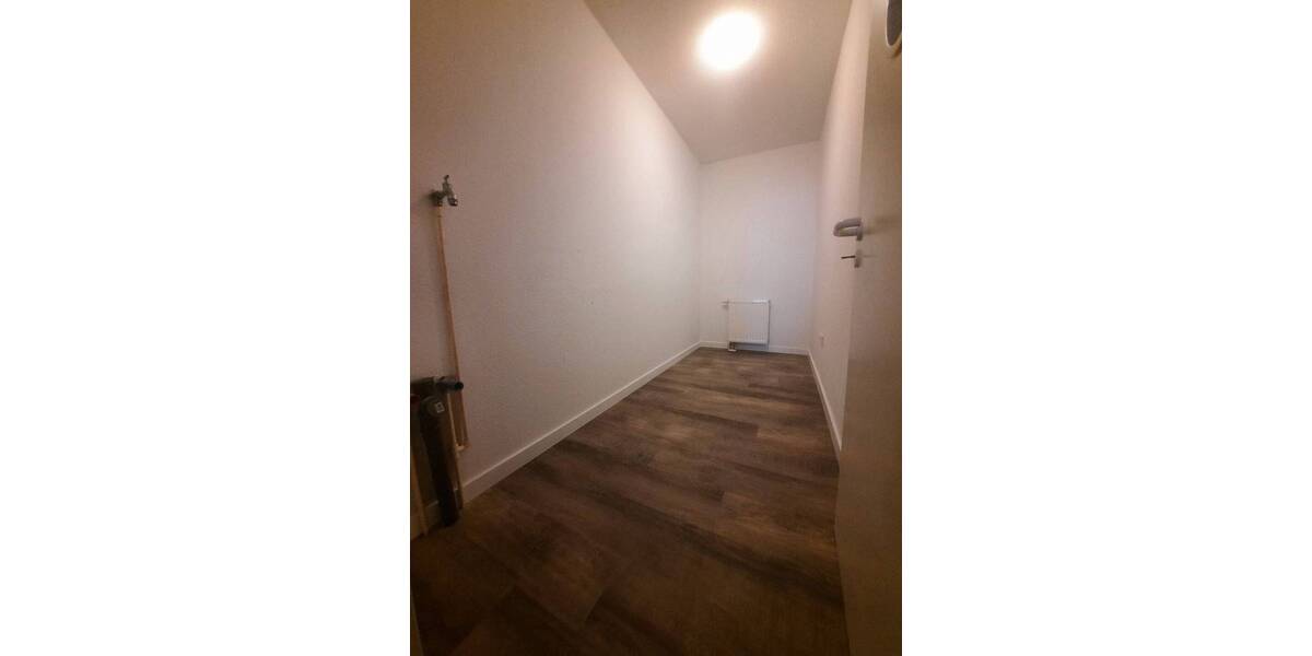 Zimmer Zwickau Pölbitz - 5 Zimmer, 156 m&sup2;, 1.095&euro; | Angebot:26170929