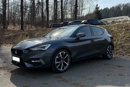 Seat Leon 86.700 km 18.300 &euro; Zschopau 09405