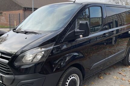 Ford Transit Custom 219.000 km 6.990 &euro; Berlin 12681