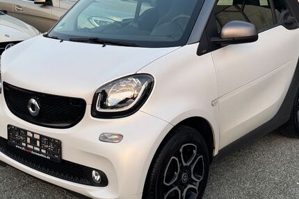 Smart ForTwo 60.000 km 15.890 &euro; Hamburg 22041