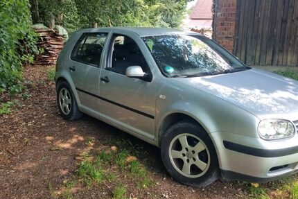 VW Golf 313.045 km 700 &euro; Jetzendorf 85305