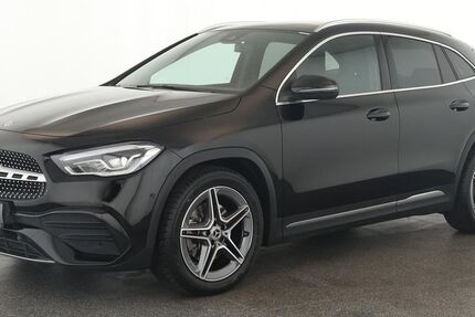 Mercedes-Benz GLA 220 52.800 km 40.884 &euro; Düsseldorf 40233