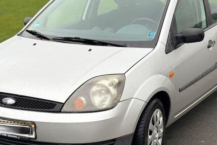 Ford Fiesta 280.000 km 650 &euro; Oberursel 61440