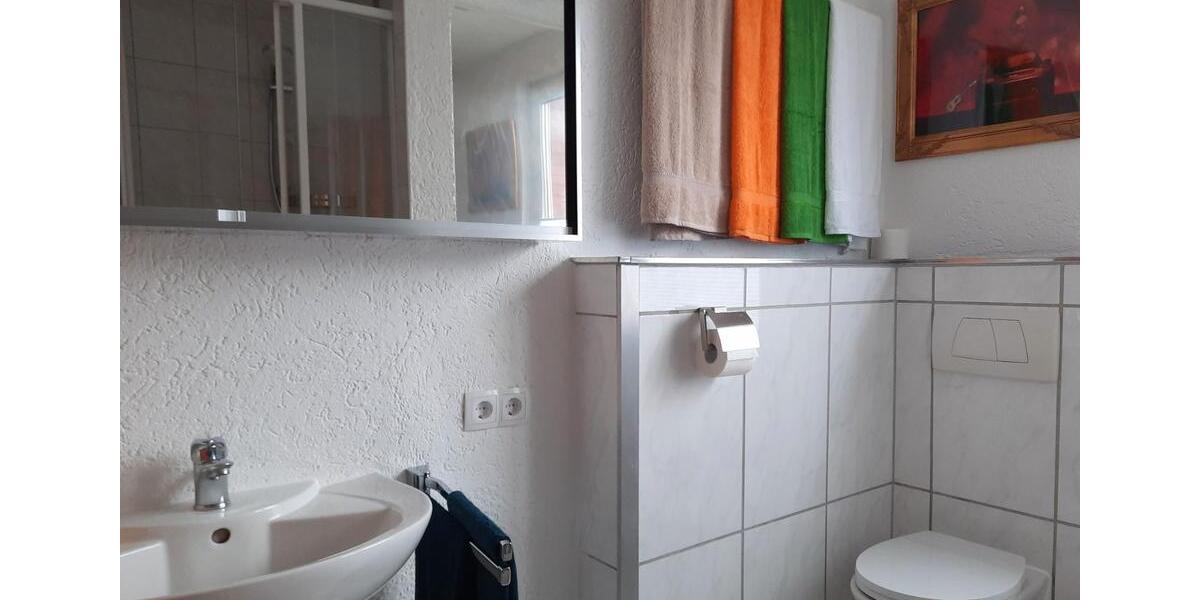 Etagenwohnung Fellbach Oeffingen - 3 Zimmer, 80 m&sup2;, 1.200&euro; | Angebot:26615257