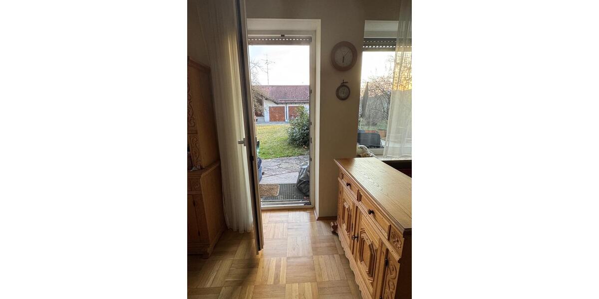 Terrassenwohnung Gilching - 2 Zimmer, 27 m&sup2;, 695&euro; | Angebot:26036594