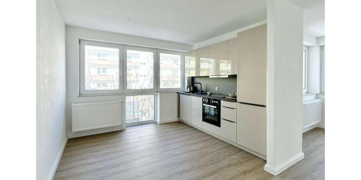 Etagenwohnung Waren (Müritz) - 2 Zimmer, 60 m&sup2;, 690&euro; | Angebot:25049010