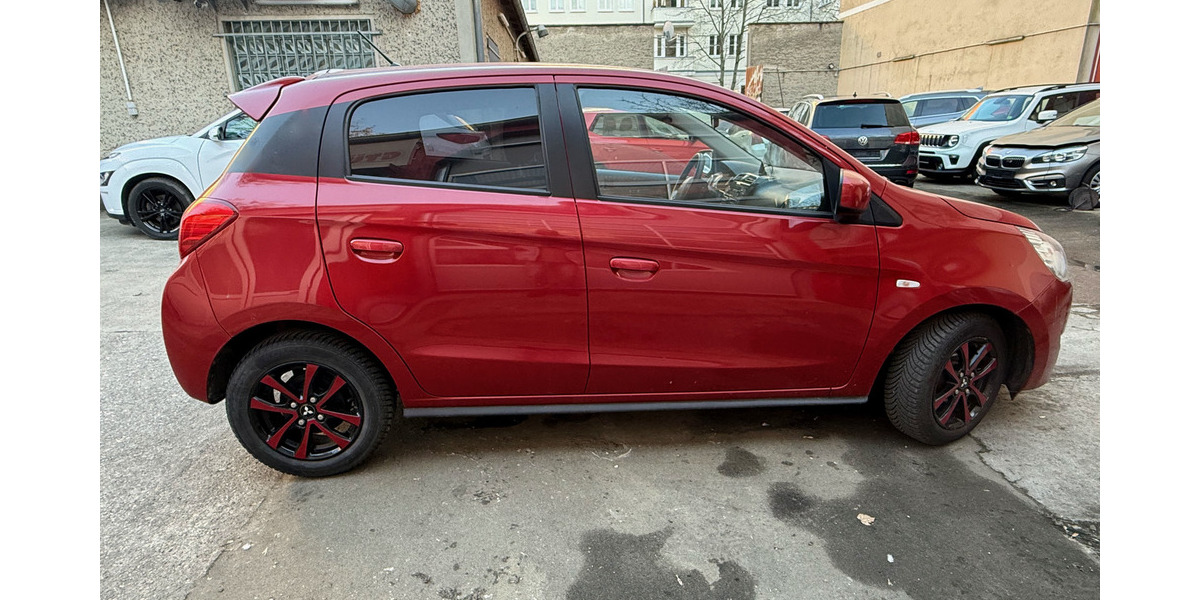 Mitsubishi Space Star 1,2 Diamant Edition+ 1.Hd Sitzhz. Kli 99.860 km 5.800 &euro; Berlin 10247