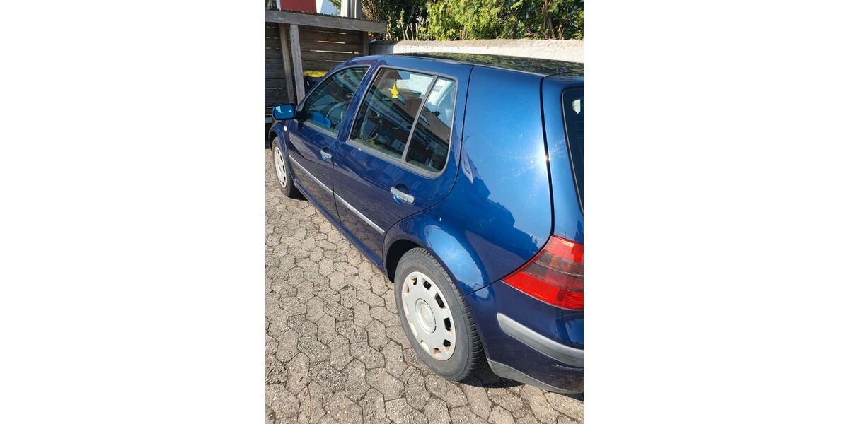 VW Golf 133.000 km 999 &euro; Veitsbronn 90587