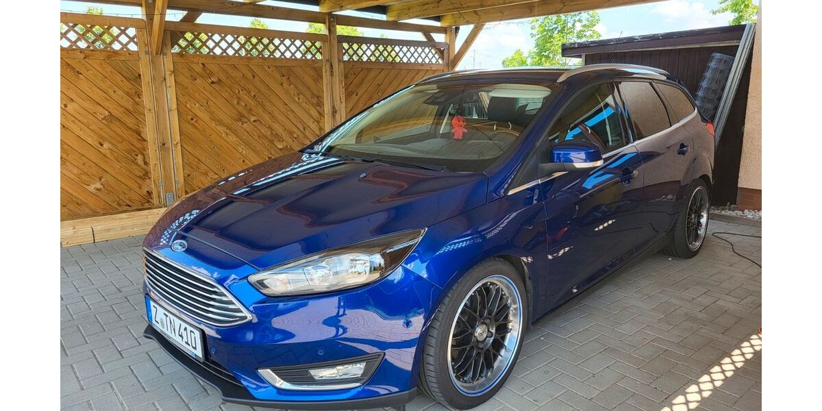 Ford Focus 224.900 km 4.799 &euro; Neukirchen/ Pleiße 08459