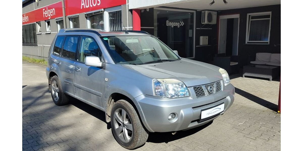 Nissan X-Trail 242.000 km 2.400 &euro; Remshalden 73630