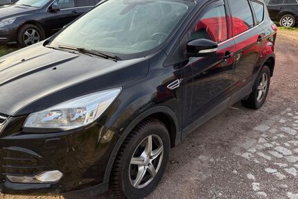 Ford Kuga 309.000 km 5.999 &euro; Erfurt 99086