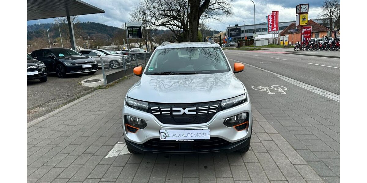 Dacia Spring 63.500 km 9.490 &euro; Freiburg 79108