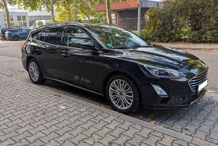Ford Focus 118.000 km 17.200 € Mannheim 68309