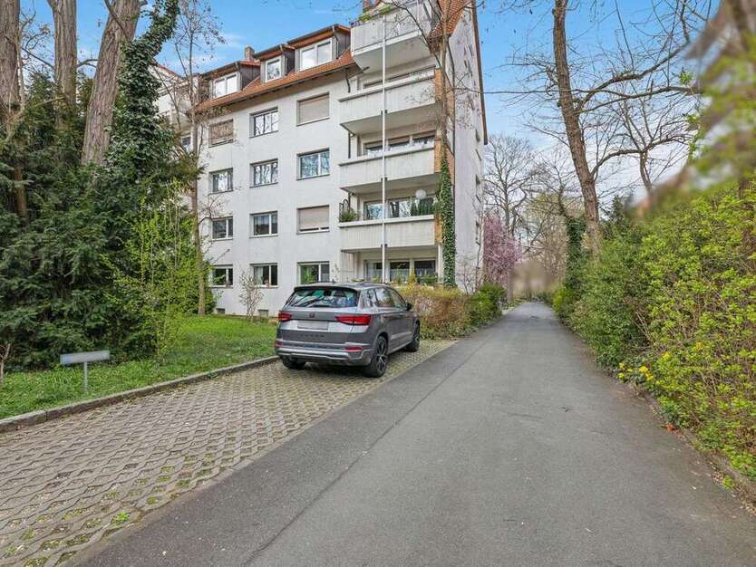 Wohnung zum Kaufen in Nürnberg 349.000 € 93 m²