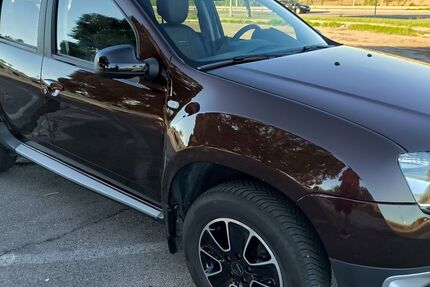 Dacia Duster 75.000 km 9.250 &euro; Neunkirchen 91077