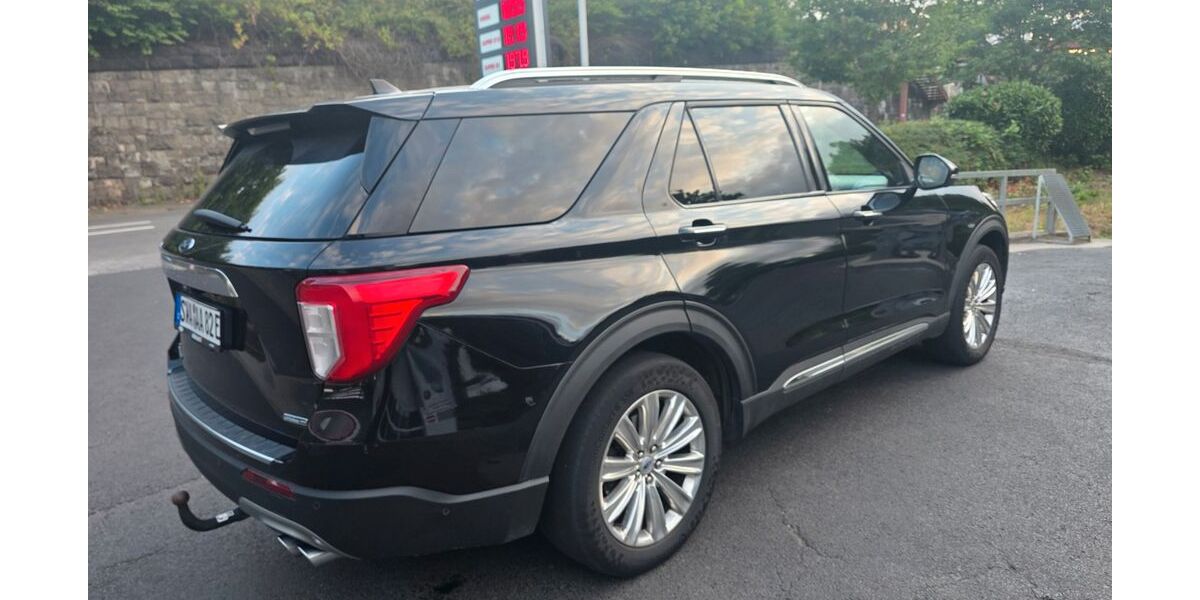 Ford Explorer 153.000 km 35.100 &euro; Aarbergen 65326