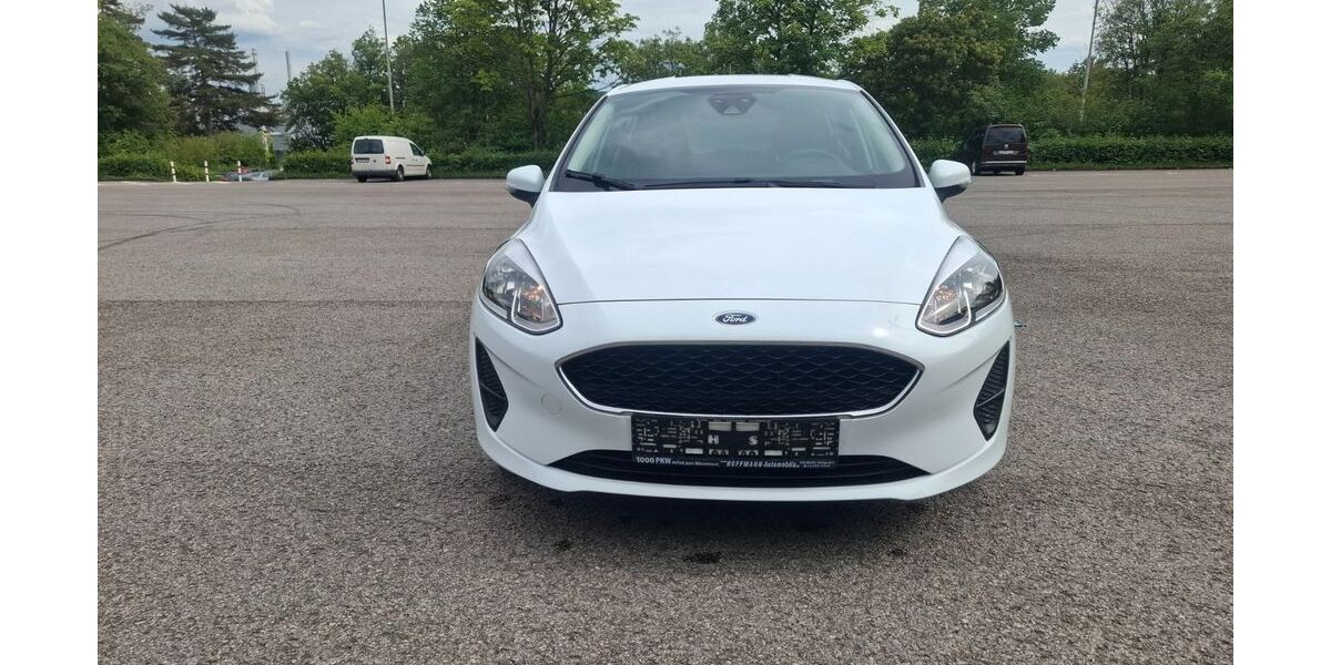 Ford Fiesta 128.000 km 7.499 &euro; stuttgart 70469