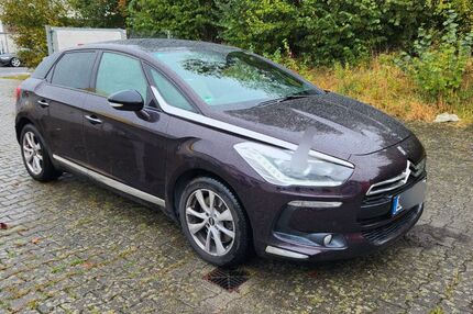 Citroen DS5