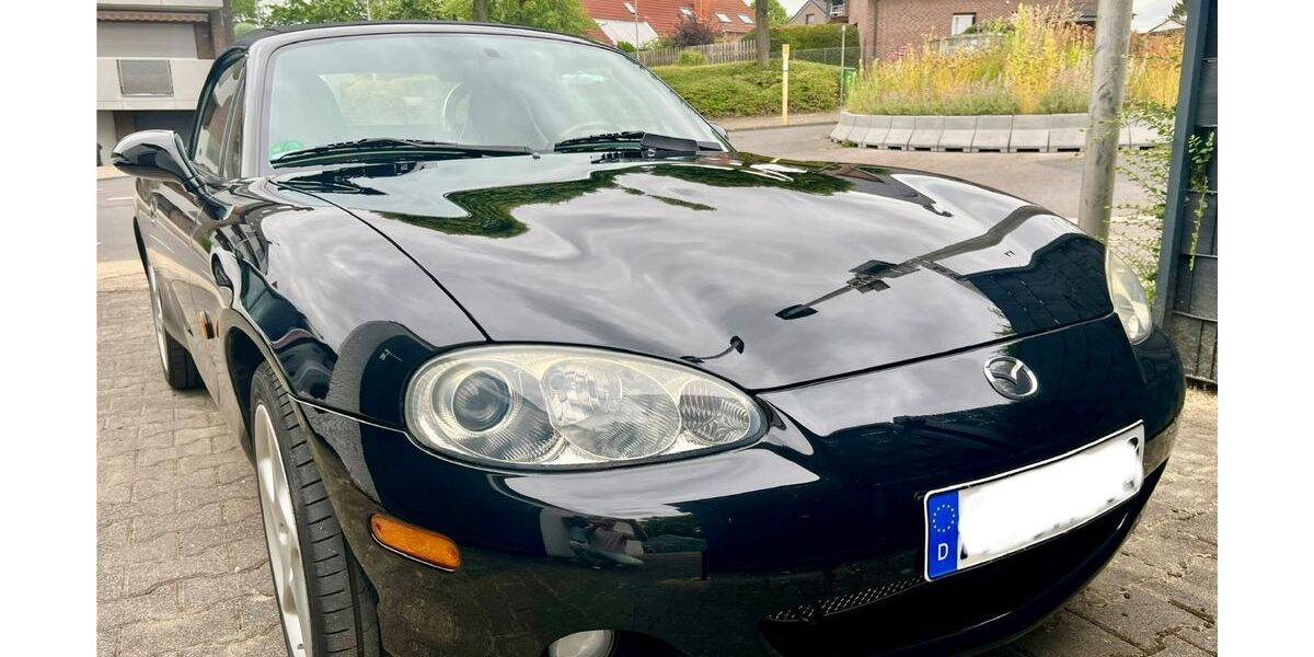 Mazda MX-5 137.700 km 8.300 &euro; Würselen 52146
