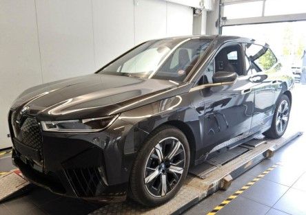 BMW iX 147.038 km 54.900 &euro; Neu-Ulm 89231