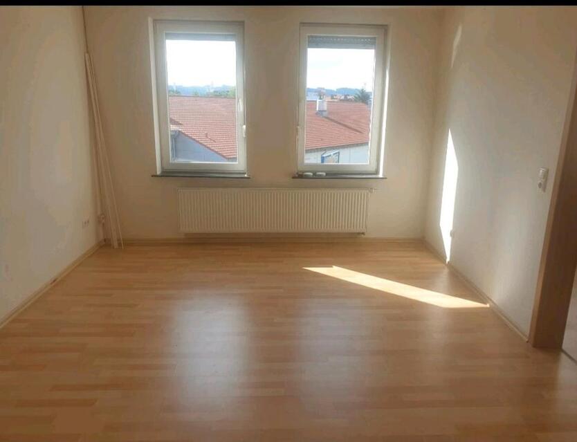 2 Zimmer sanierte Wohnung in Korbach zu vermieten zimmer