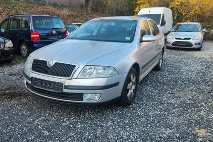 Skoda Octavia 179.000 km 1.850 &euro; Limburg 65549