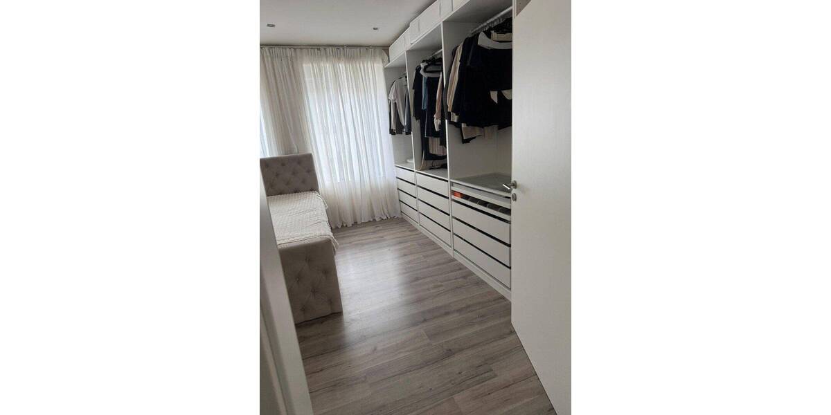 Etagenwohnung Lüdenscheid - 3 Zimmer, 98 m&sup2;, 1.020&euro; | Angebot:26824077
