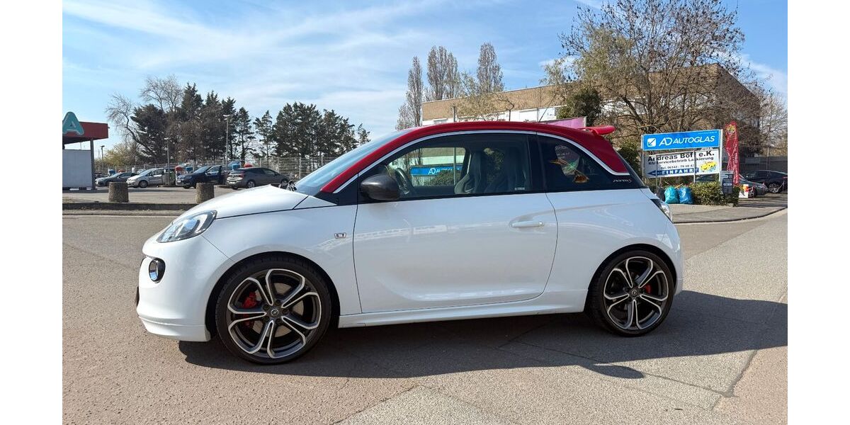 Opel Adam 80.742 km 11.950 &euro; Raunheim 65479