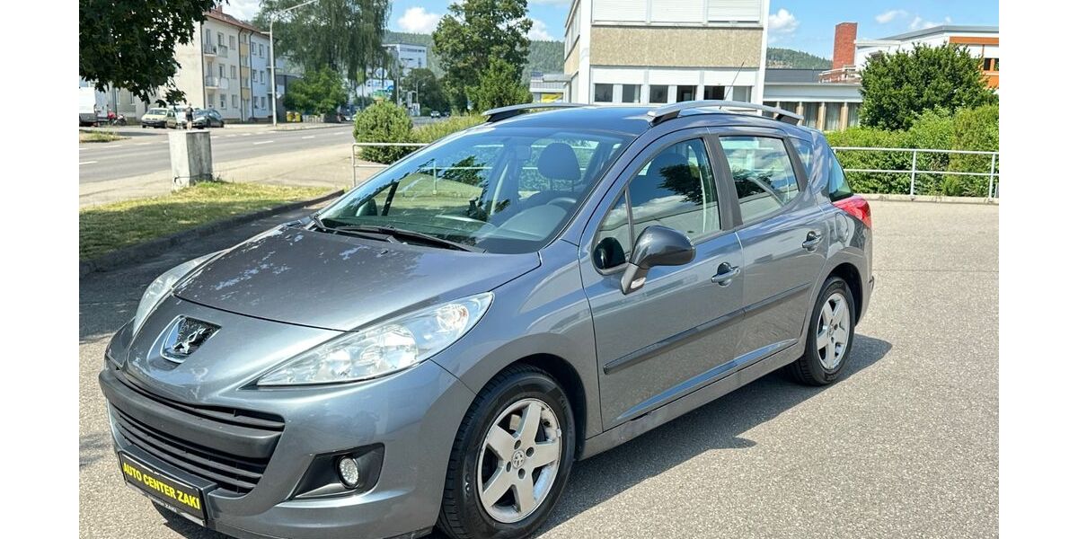 Ford Focus 178.441 km 1.500 &euro; Tuttlingen 78532