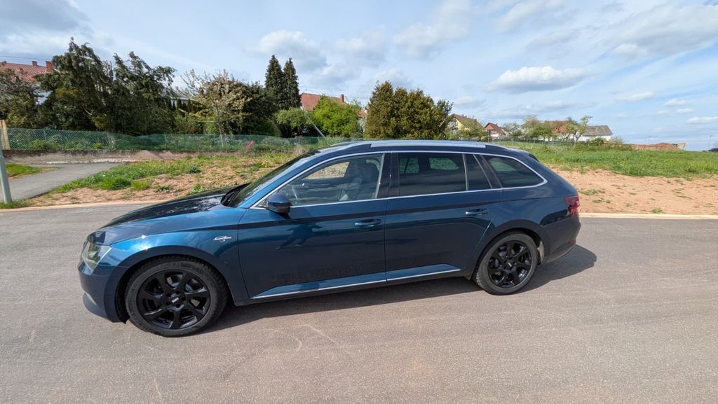 Skoda Superb 207.000 km 17.500 &euro; Wahnwegen 66909