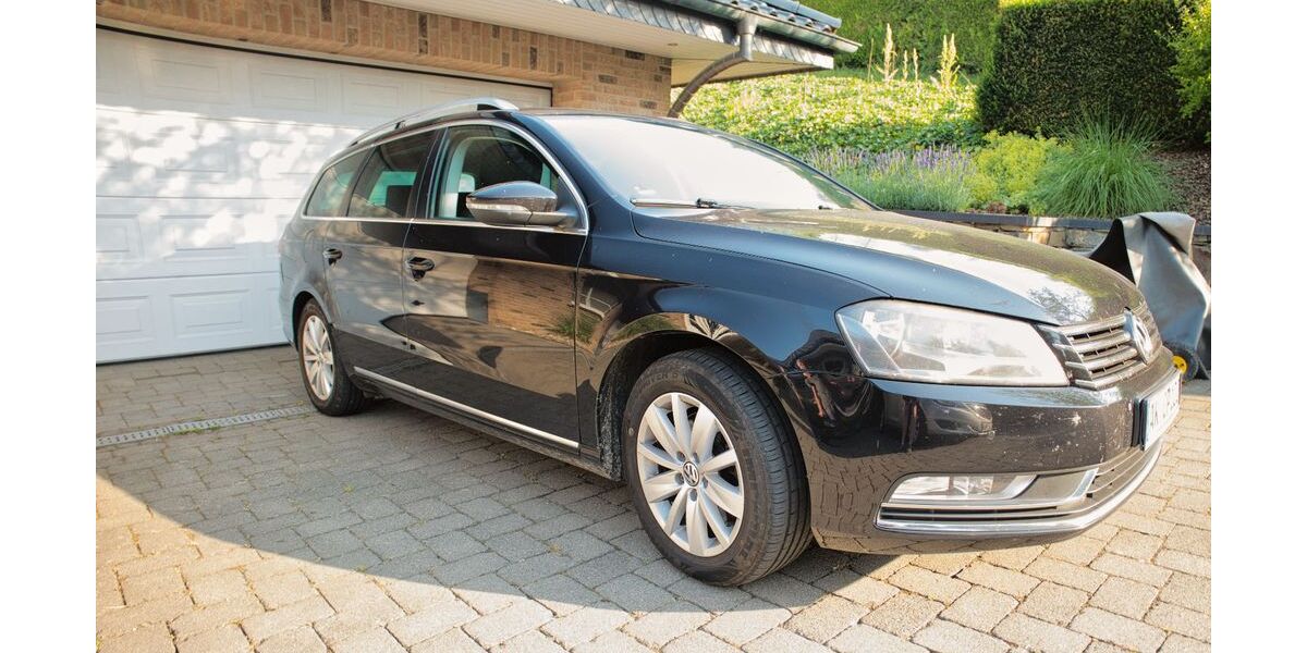 VW Passat Variant 220.000 km 7.900 &euro; Wissen 57537
