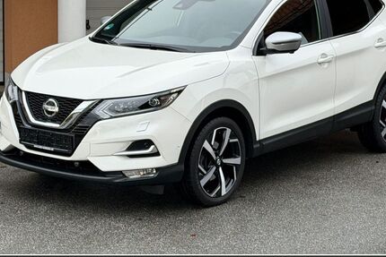 Nissan Qashqai 68.616 km 17.490 &euro; Tiefenbach 94113