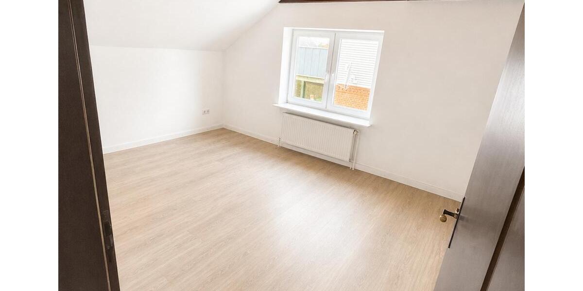 Etagenwohnung Husum - 2 Zimmer, 79 m&sup2;, 650&euro; | Angebot:26415341