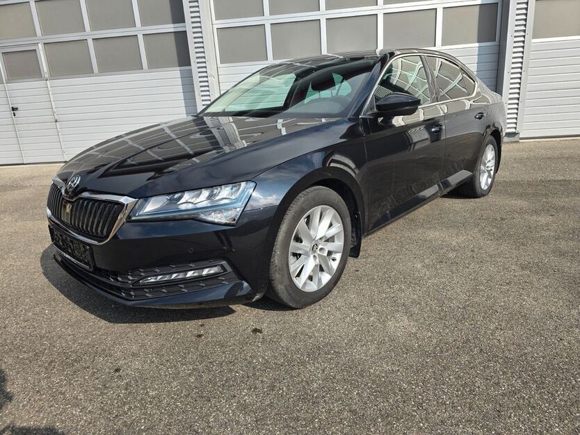 Skoda Superb 22.800 km 27.990 € Langenenslingen 88515