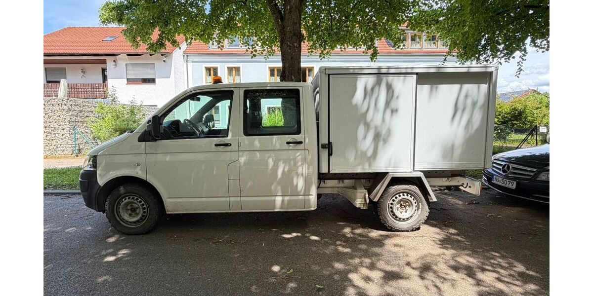 VW T5 Transporter 117.000 km 14.350 &euro; Nördlingen 86720