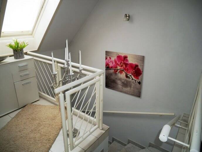 Mehrfamilienhaus, Wohnhaus Göhl - 8 Zimmer, 190 m&sup2;, 359.000&euro; | Angebot:25680325