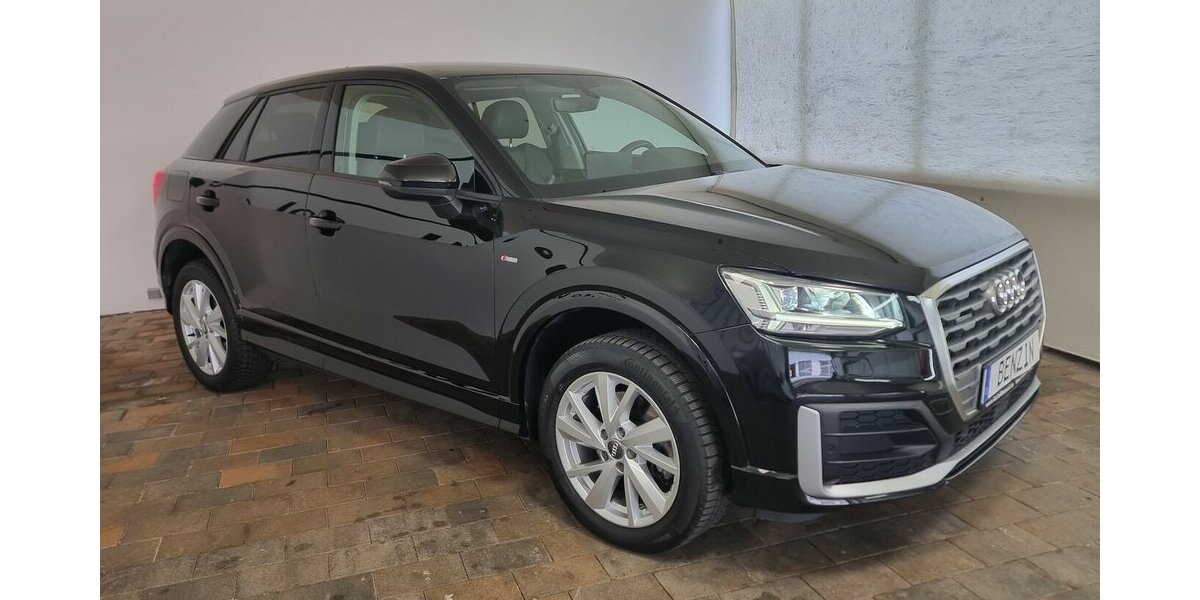 Audi Q2 40 TFSI quattro S-Line LED Kamera VIC Leder 43.700 km 25.900 &euro; Garrel 49681