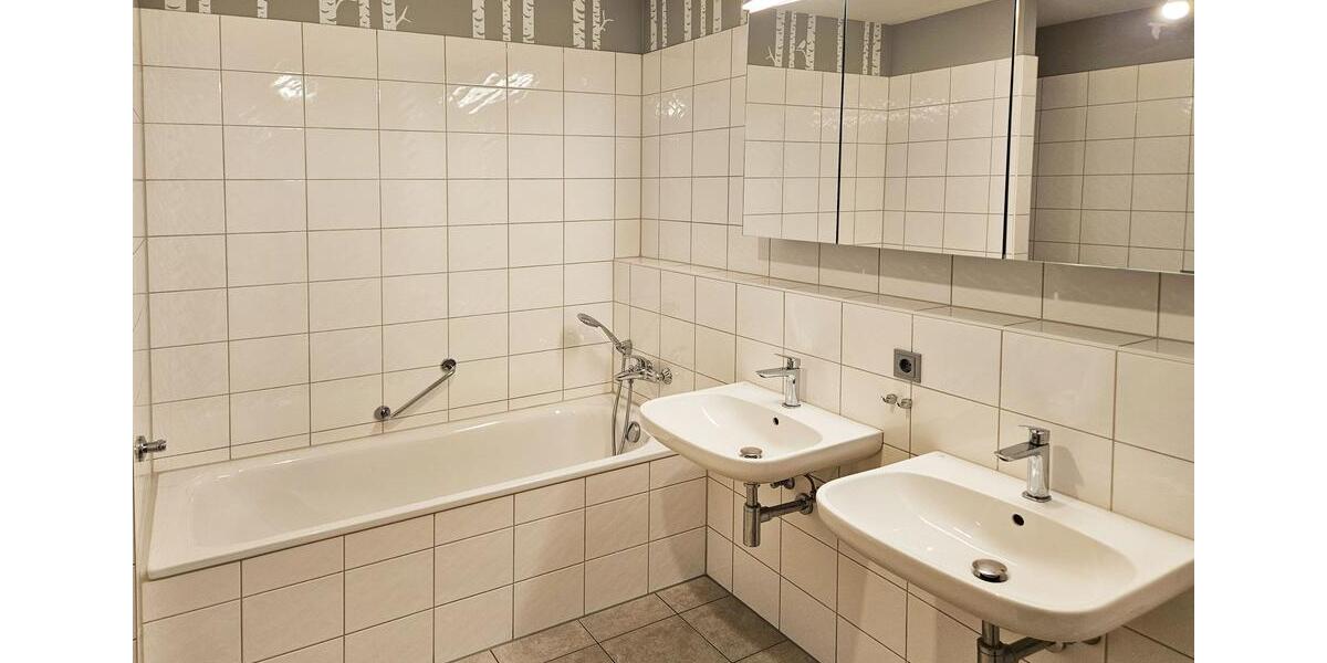 Einfamilienhaus Holzgerlingen - 4.5 Zimmer, 142 m&sup2;, 1.770&euro; | Angebot:23616399