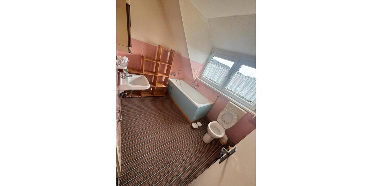 Einfamilienhaus Wemding - 7 Zimmer, 130 m&sup2;, 299.000&euro; | Angebot:25972206