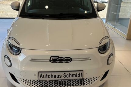Fiat 500e 13.080 km 20.990 &euro; Dautphetal 35232