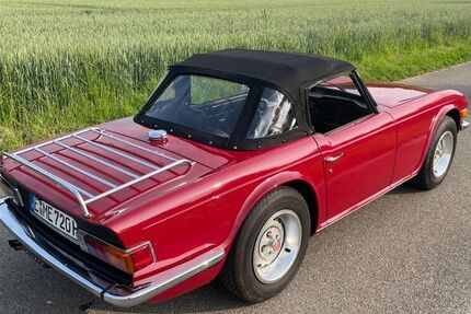Triumph TR6