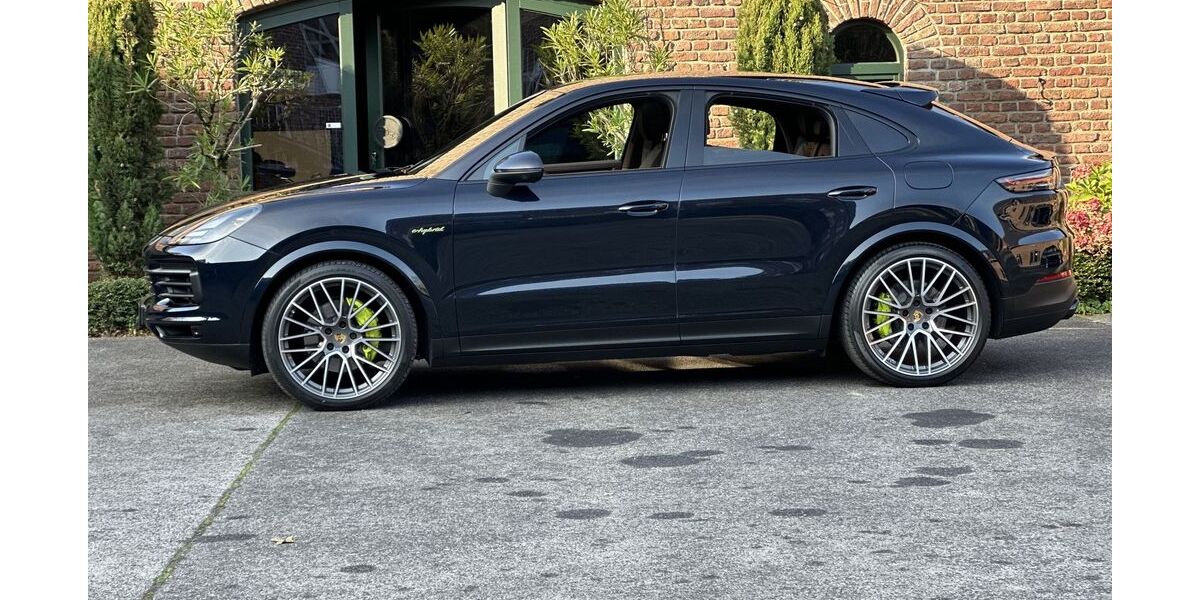 Porsche Cayenne 34.900 km 85.790 &euro; Frechen (bei Köln) 50226