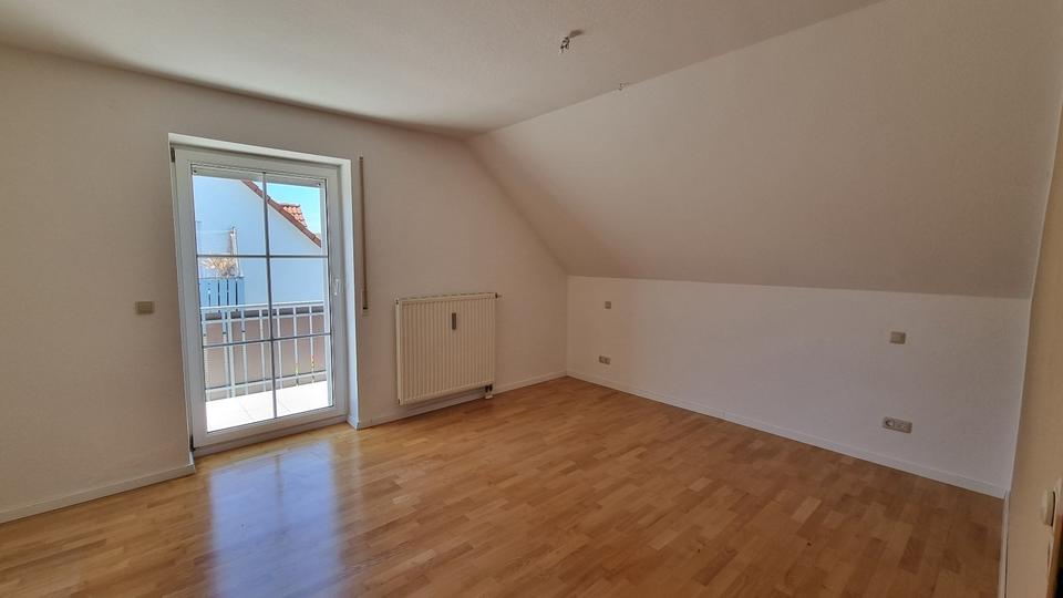 Etagenwohnung Lauingen (Donau) - 5 Zimmer, 95 m&sup2;, 264.000&euro; | Angebot:26823801