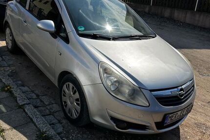 Opel Corsa 168.000 km 1.499 &euro; Bad Dürrenberg 06231